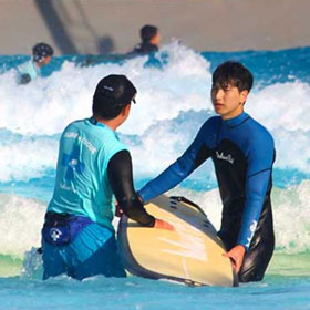 Spot photo enjoy-surf-lesson-02.jpg